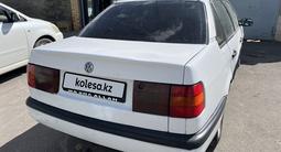 Volkswagen Passat 1993 года за 600 000 тг. в Астана – фото 4