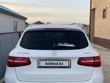 Mercedes-Benz GLC 250 2018 года за 11 000 000 тг. в Атырау – фото 2