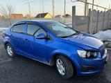 Chevrolet Aveo 2015 года за 4 500 000 тг. в Костанай – фото 2