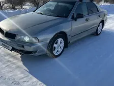 Mitsubishi Diamante, 1996