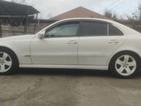 Mercedes-Benz E 320 2002 годаfor3 200 000 тг. в Алматы