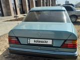 Mercedes-Benz E 230 1992 годаүшін900 000 тг. в Астана – фото 2