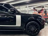 Land Rover Range Rover 2013 года за 21 000 000 тг. в Шымкент – фото 2