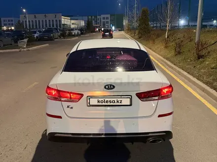 Kia K5 2018 года за 7 000 000 тг. в Алматы – фото 3