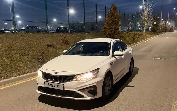 Kia K5 2018 года за 7 000 000 тг. в Алматы
