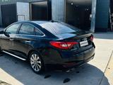 Hyundai Sonata 2016 года за 4 200 000 тг. в Актобе – фото 4