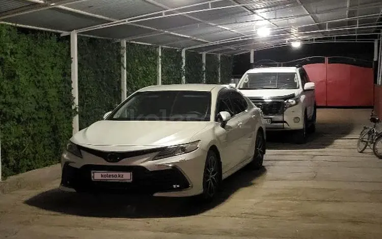 Toyota Camry 2021 года за 16 500 000 тг. в Кызылорда