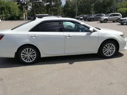 Toyota Camry 2015 года за 11 200 000 тг. в Рудный – фото 26