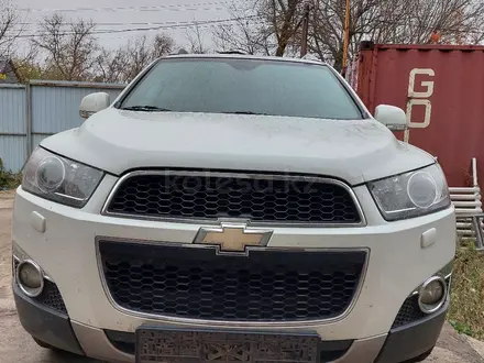 Chevrolet Captiva 2012 года за 4 900 000 тг. в Уральск