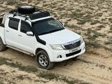 Toyota Hilux 2014 года за 8 000 000 тг. в Актау