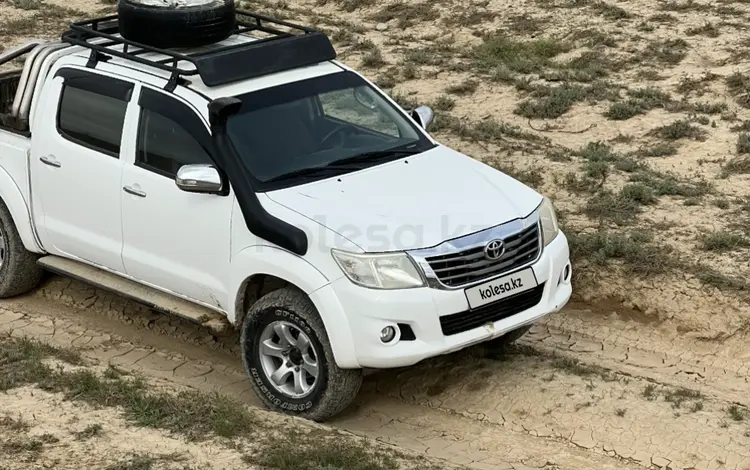 Toyota Hilux 2014 года за 8 000 000 тг. в Актау