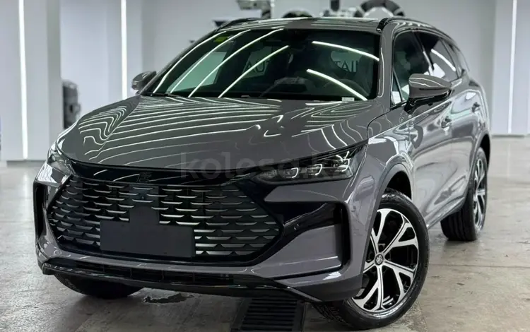 BYD Tang Top 2025 года за 16 990 000 тг. в Астана