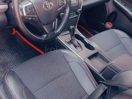 Toyota Camry 2016 года за 8 000 000 тг. в Уральск – фото 3