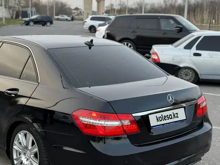 Mercedes-Benz E 200 2010 года за 5 500 000 тг. в Шымкент – фото 4