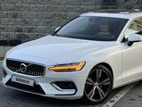 Volvo S60 2022 года за 13 999 999 тг. в Алматы – фото 3