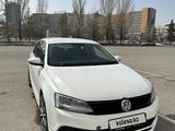 Volkswagen Jetta 2015 годаүшін5 500 000 тг. в Астана – фото 2