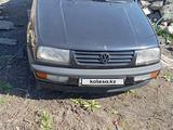 Volkswagen Vento 1993 годаүшін2 000 000 тг. в Усть-Каменогорск – фото 5