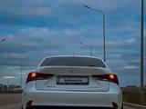 Lexus IS 200t 2017 годаүшін12 300 000 тг. в Астана – фото 5
