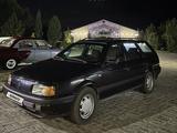 Volkswagen Passat 1992 годаfor1 800 000 тг. в Усть-Каменогорск – фото 4