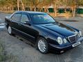 Mercedes-Benz E 240 2000 года за 3 600 000 тг. в Аральск – фото 3