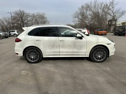 Porsche Cayenne 2012 года за 16 500 000 тг. в Караганда – фото 3