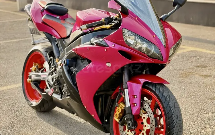 Yamaha  YZF-R1 2004 года за 2 500 000 тг. в Алматы