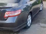 Toyota Camry 2010 года за 7 300 000 тг. в Тараз – фото 3