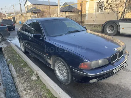 BMW 520 1996 года за 2 150 000 тг. в Шымкент – фото 3