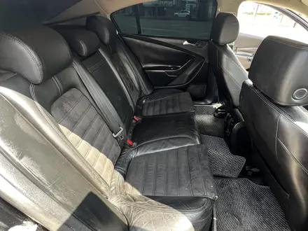 Volkswagen Passat 2005 года за 2 450 000 тг. в Шымкент – фото 13