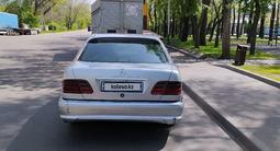 Mercedes-Benz E 320 1996 годаүшін2 200 000 тг. в Алматы – фото 2