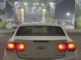 Chevrolet Malibu 2014 годаүшін7 500 000 тг. в Семей – фото 4