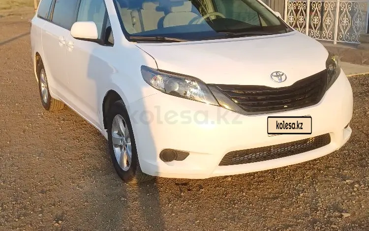 Toyota Sienna 2014 года за 9 000 000 тг. в Актобе