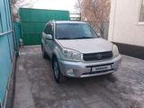 Toyota RAV4 2005 года за 5 350 000 тг. в Актобе – фото 4