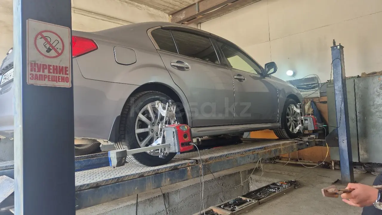 Subaru Legacy, 2013