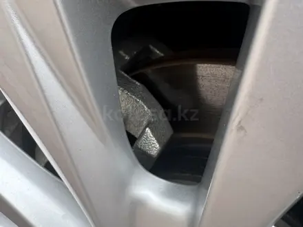Toyota Camry 2023 года за 15 500 000 тг. в Алматы – фото 11