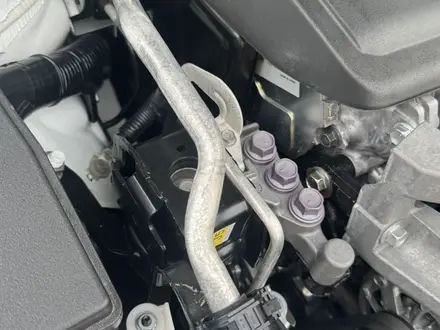 Toyota Camry 2023 года за 15 500 000 тг. в Алматы – фото 18