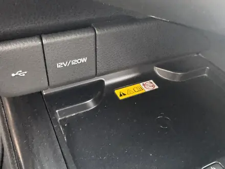 Toyota Camry 2023 года за 15 500 000 тг. в Алматы – фото 31