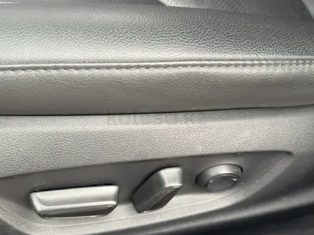 Toyota Camry 2023 года за 15 500 000 тг. в Алматы – фото 36
