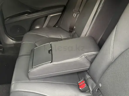 Toyota Camry 2023 года за 15 500 000 тг. в Алматы – фото 42
