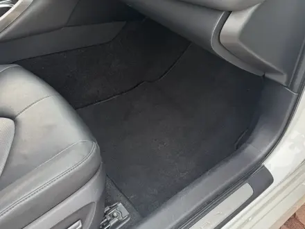 Toyota Camry 2023 года за 15 500 000 тг. в Алматы – фото 45
