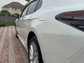 Toyota Camry 2023 года за 15 500 000 тг. в Алматы – фото 7