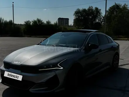 Kia K5 2023 года за 13 098 000 тг. в Костанай