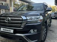 Toyota Land Cruiser 2016 годаүшін33 000 000 тг. в Шымкент