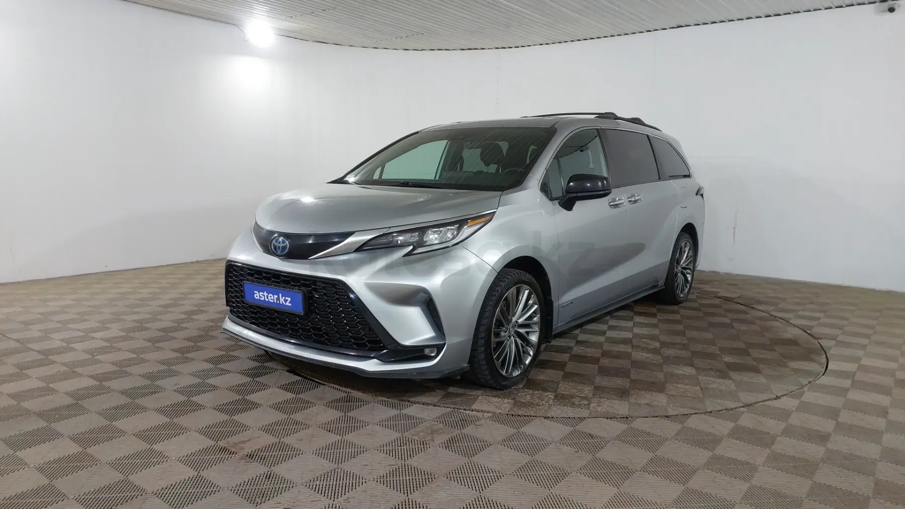 Toyota Sienna, 2021