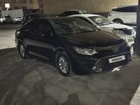 Toyota Camry 2015 года за 10 500 000 тг. в Семей