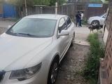 Skoda Superb 2011 года за 3 999 000 тг. в Астана – фото 2