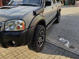 Nissan NP300 2010 года за 6 500 000 тг. в Актобе – фото 5