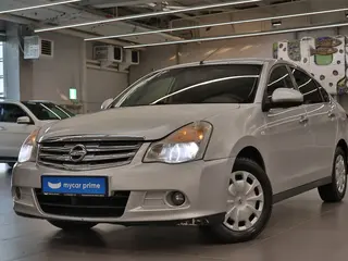 Nissan Almera