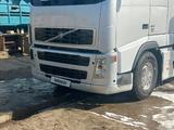 Volvo  FH 2005 года за 25 000 000 тг. в Жетысай – фото 3