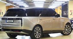 Land Rover Range Rover 2022 годаүшін72 000 000 тг. в Алматы – фото 3